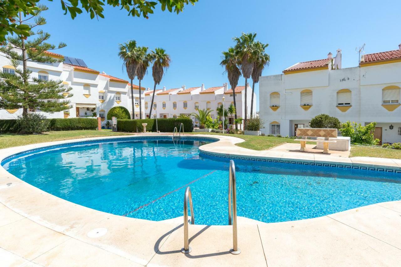 Benalmadena: Adosado Con Piscina Y Jardin Villa Dış mekan fotoğraf
